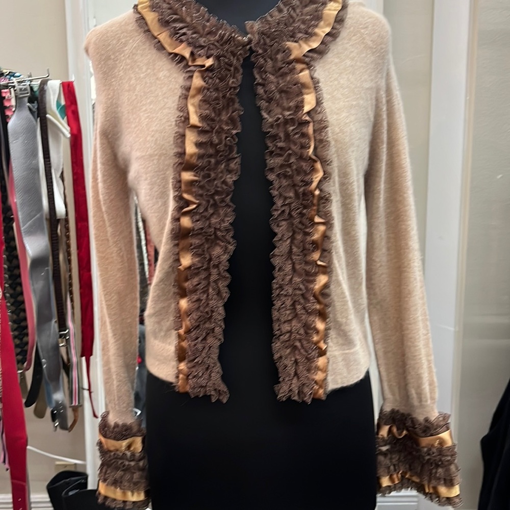 HWR sweater
